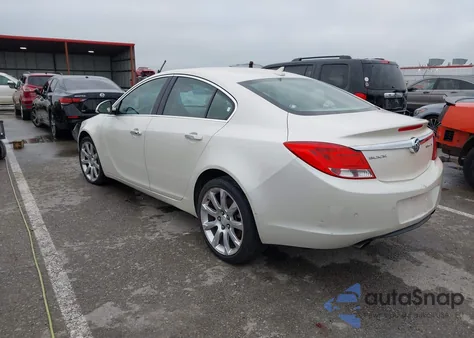 2013 Buick Regal Turbo - Premium 3 z USA, uszkodzony, nr VIN 2G4GU5GV1D9208364